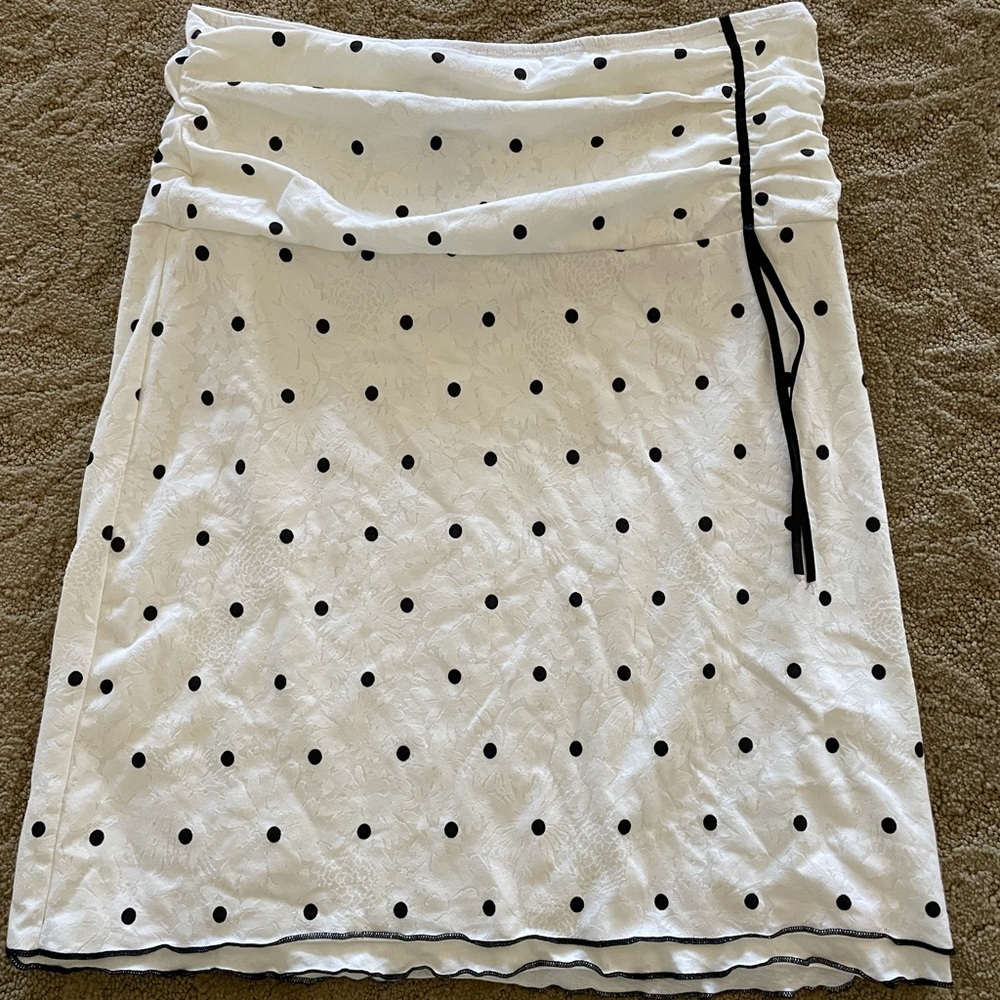 Babystyle polka dot skirt maternity small NWT 56% Cotton blend
